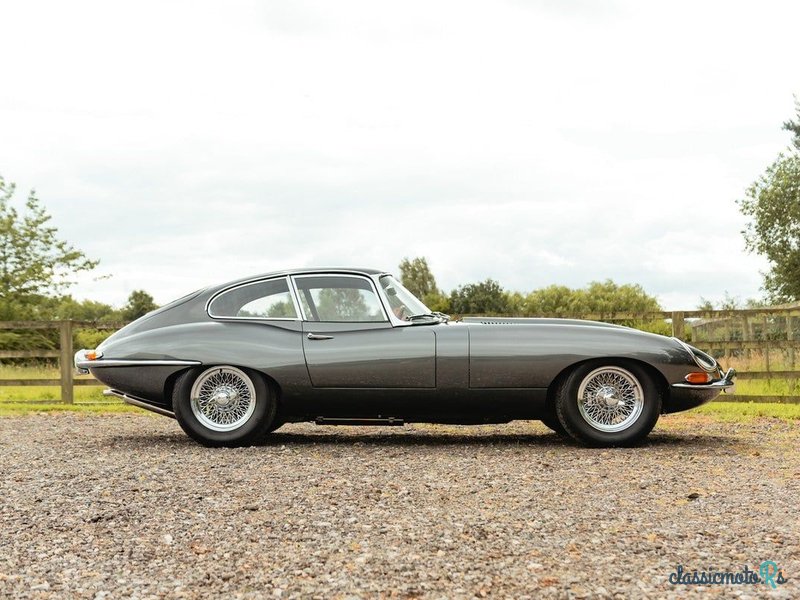 1964' Jaguar E-Type photo #2