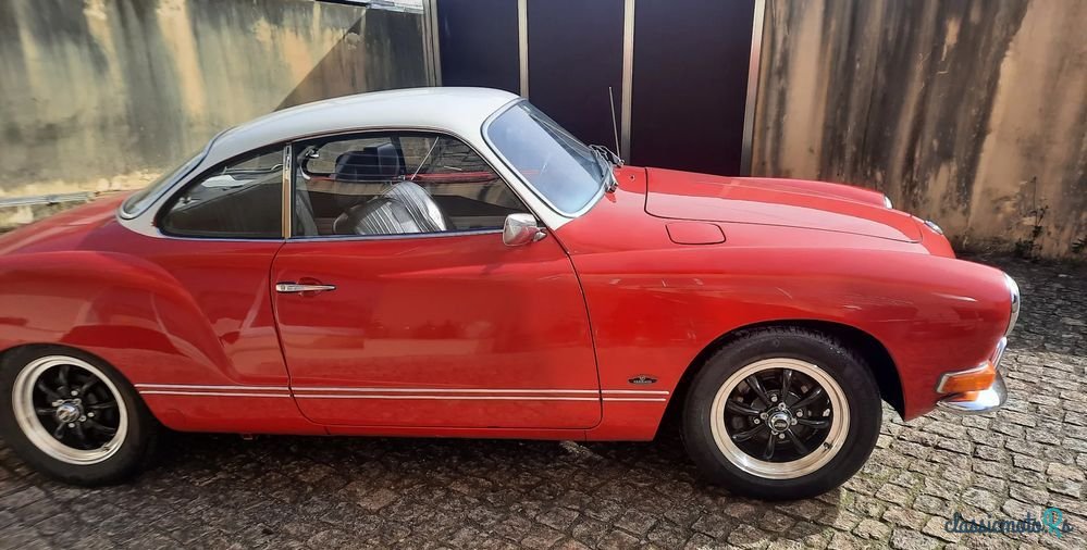 1971' Volkswagen Karmann Ghia photo #4