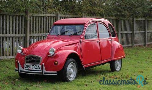 1987' Citroen 2CV 6 Special photo #1