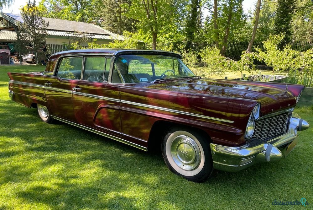 1960' Lincoln Continental photo #1