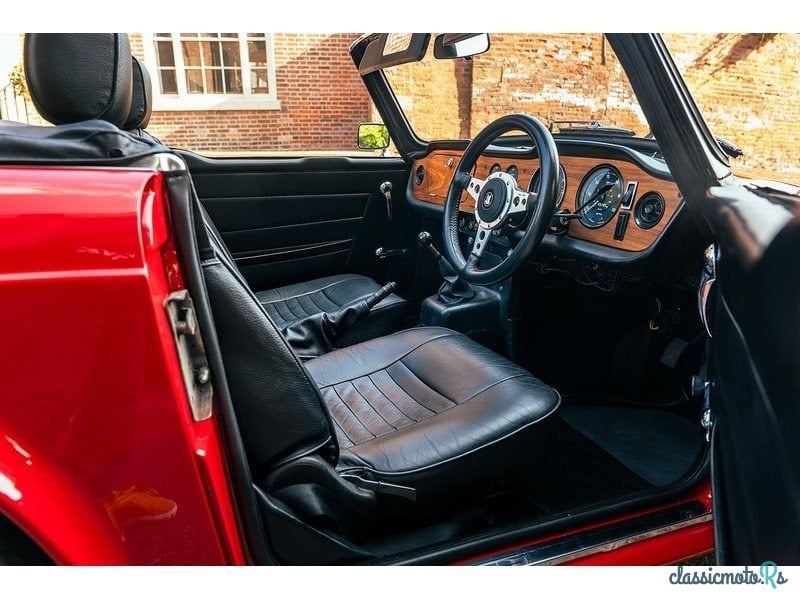 1971' Triumph TR6 photo #3