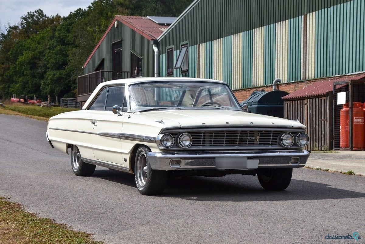 1964' Ford Galaxie Coupe photo #2