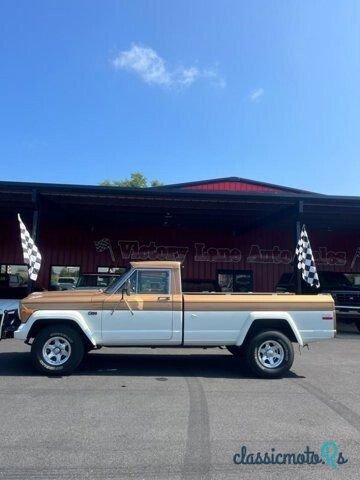 1974' Jeep J10 photo #1