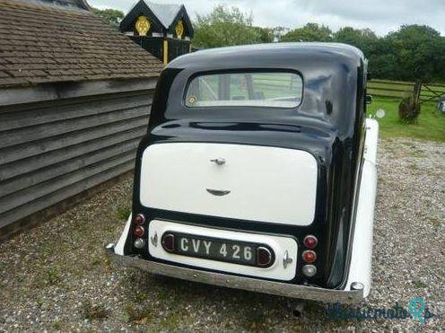 1947' Wolseley 14 / 60 Six Light photo #4