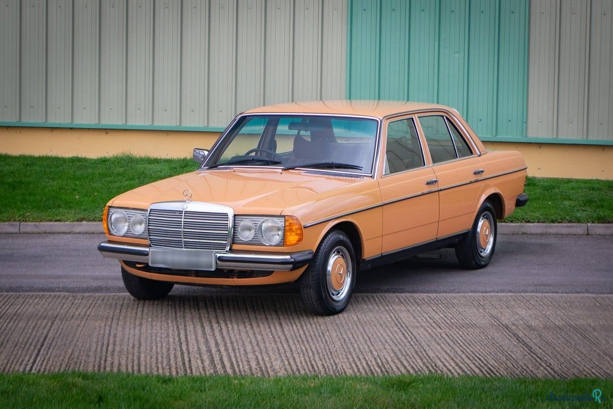 1978' Mercedes-Benz 250 photo #2