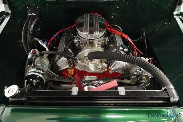 1953' Ford F-100 photo #2