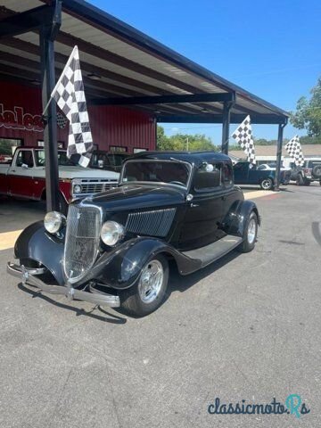 1933' Ford Custom photo #2