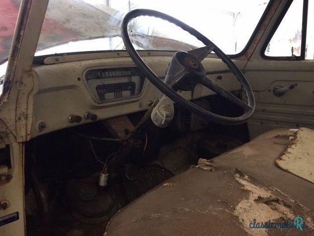 1953' Mercury M100 photo #6