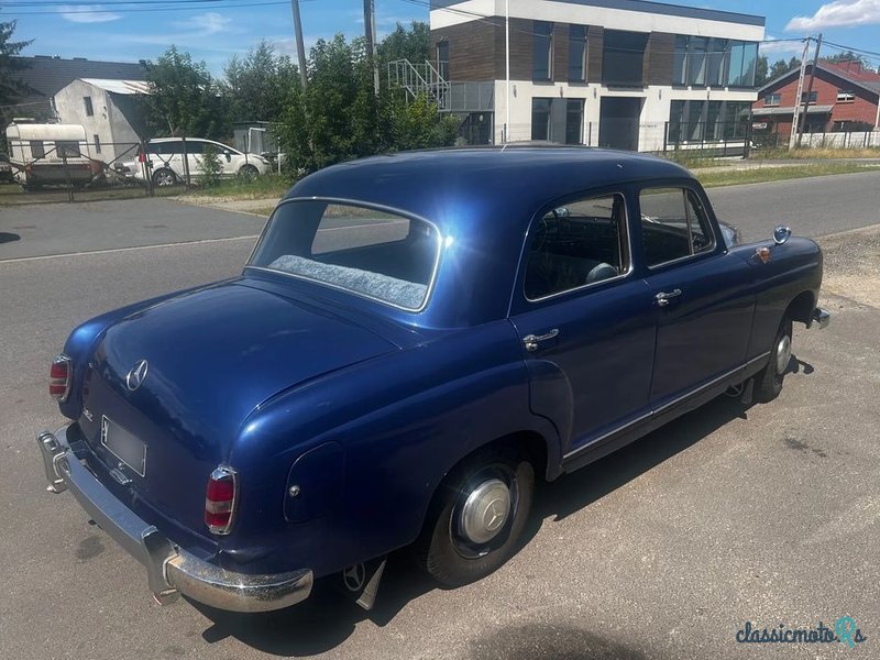 1958' Mercedes-Benz W120 photo #3