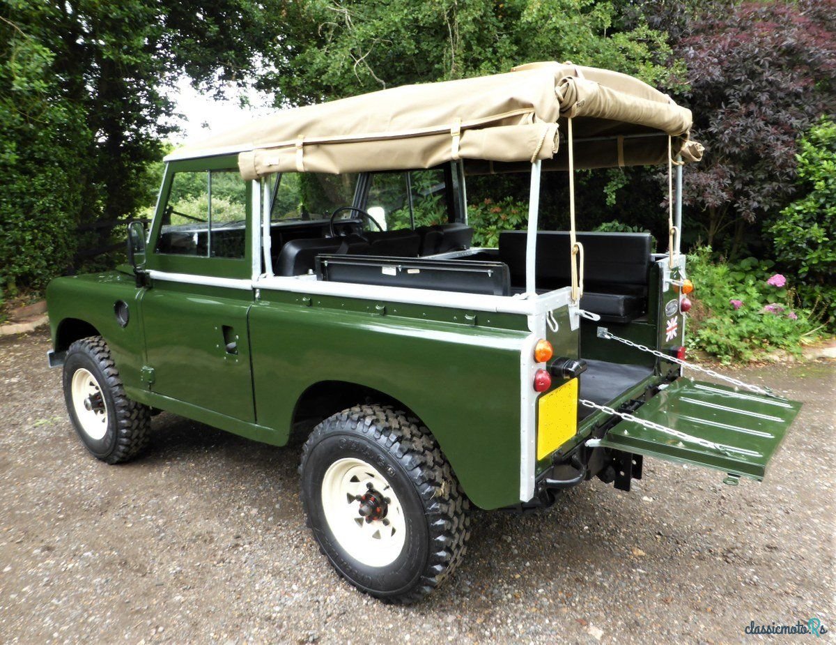 1975' Land Rover Series 3 photo #2