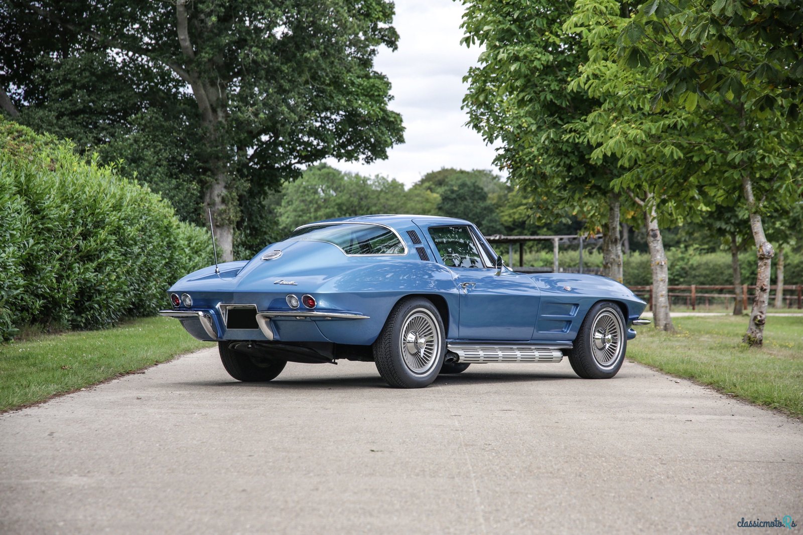 1964' Chevrolet Corvette photo #2