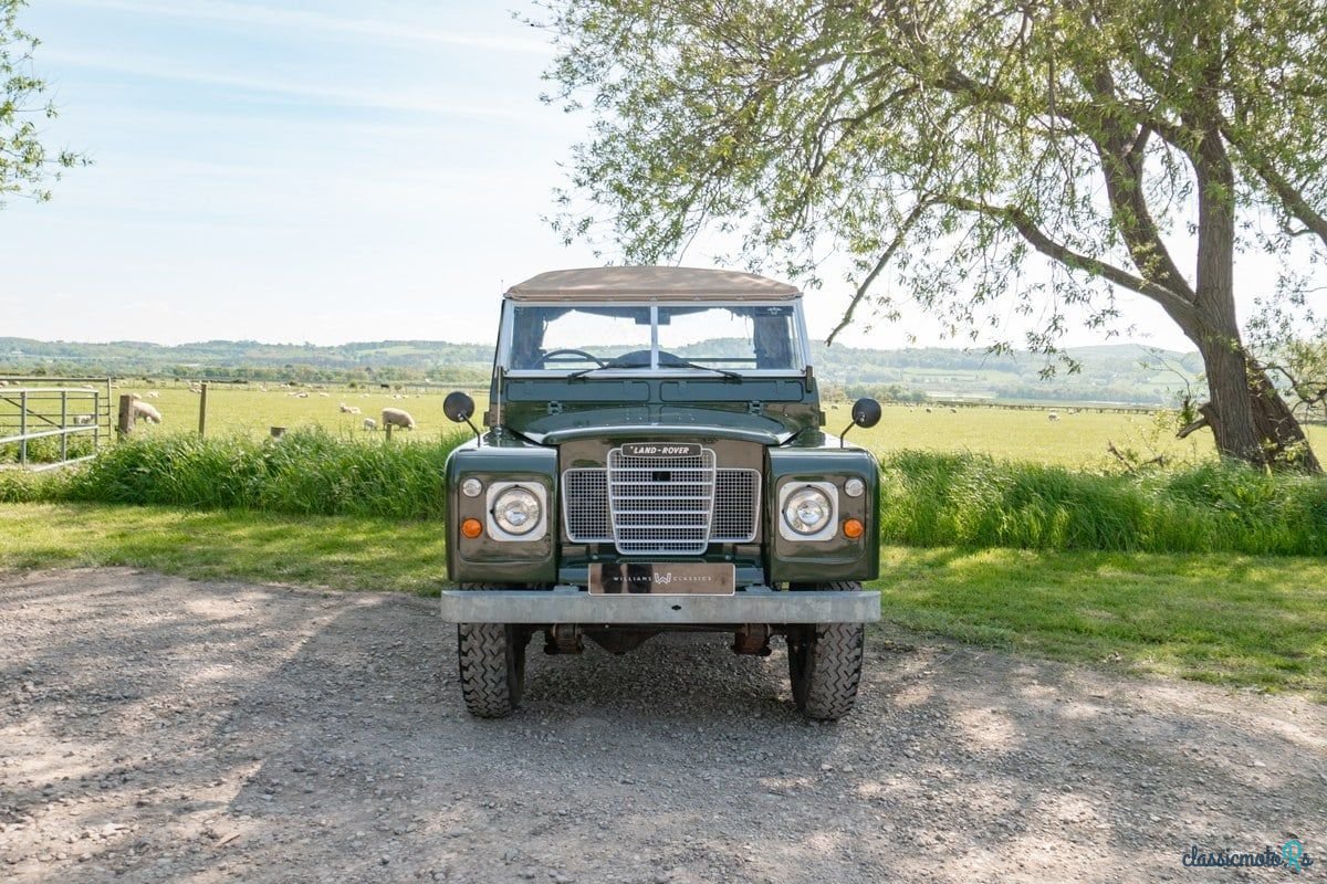 1976' Land Rover Series 3 photo #3