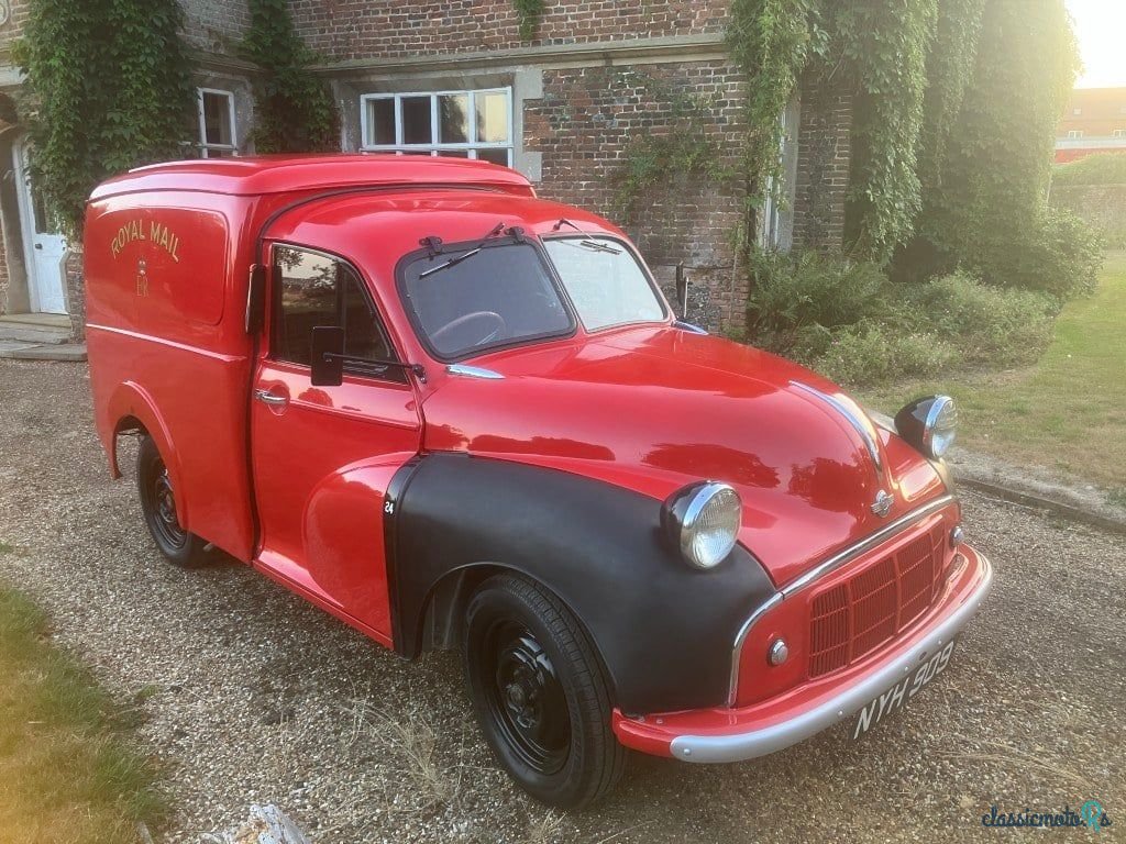 1954' Morris Minor Van photo #1