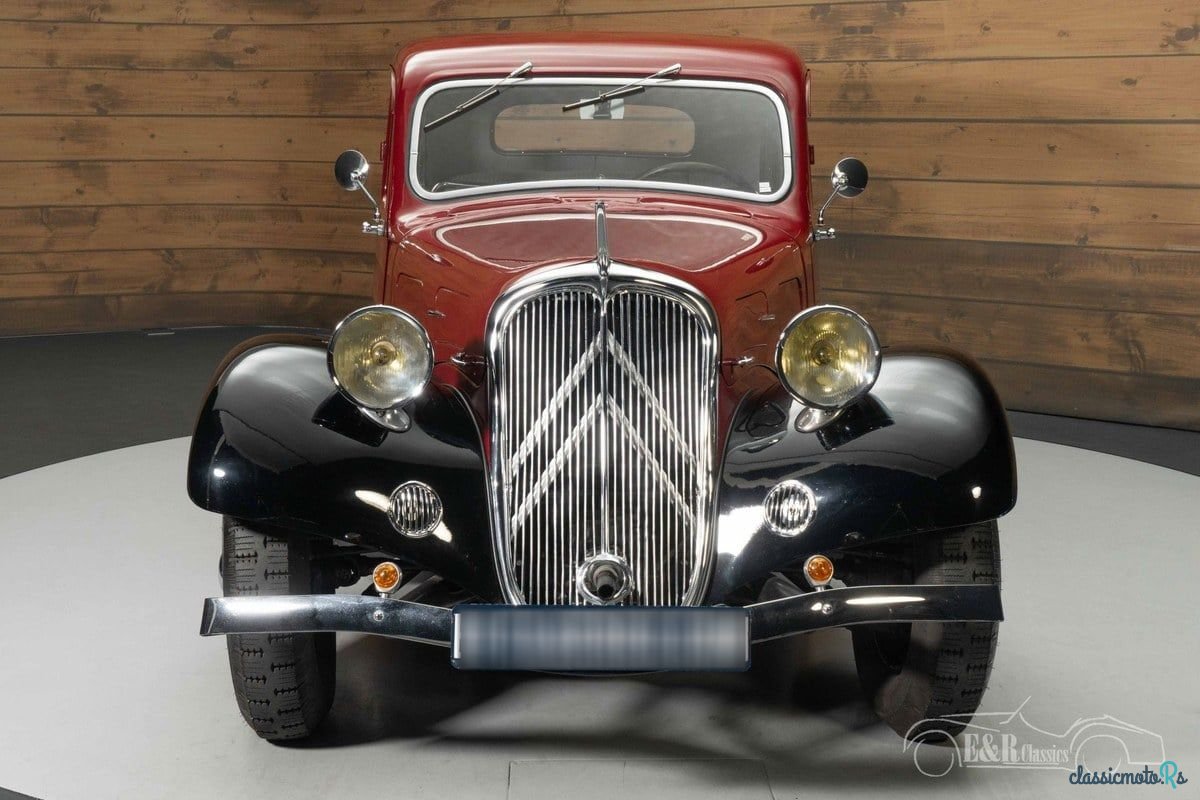 1935' Citroen Traction Avant photo #5
