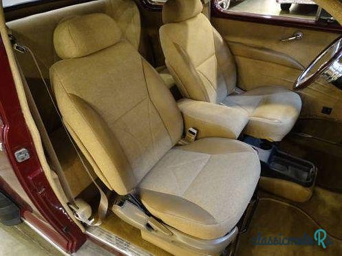 1946' Ford Deluxe Super Deluxe photo #1