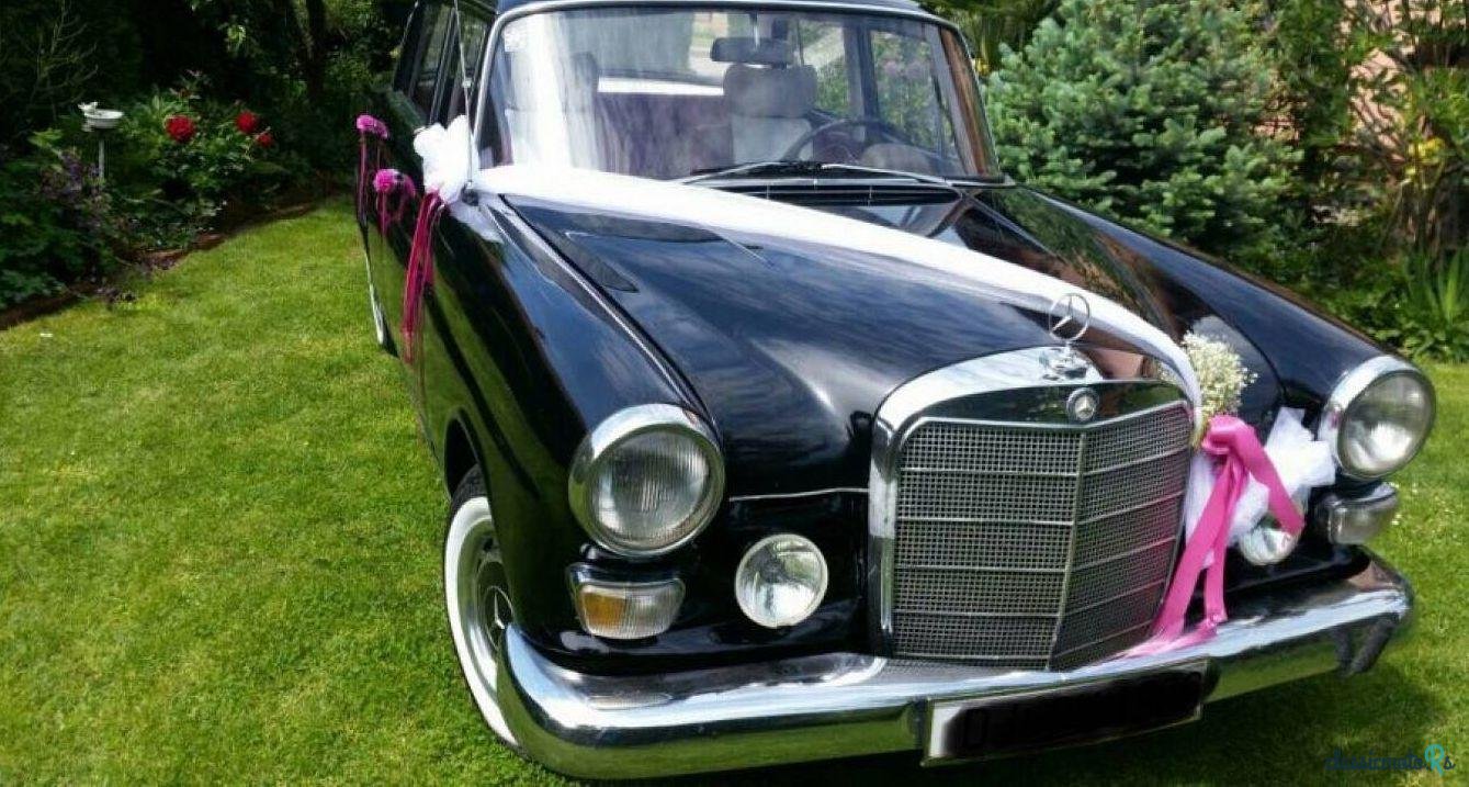 1966' Mercedes-Benz 200 photo #3