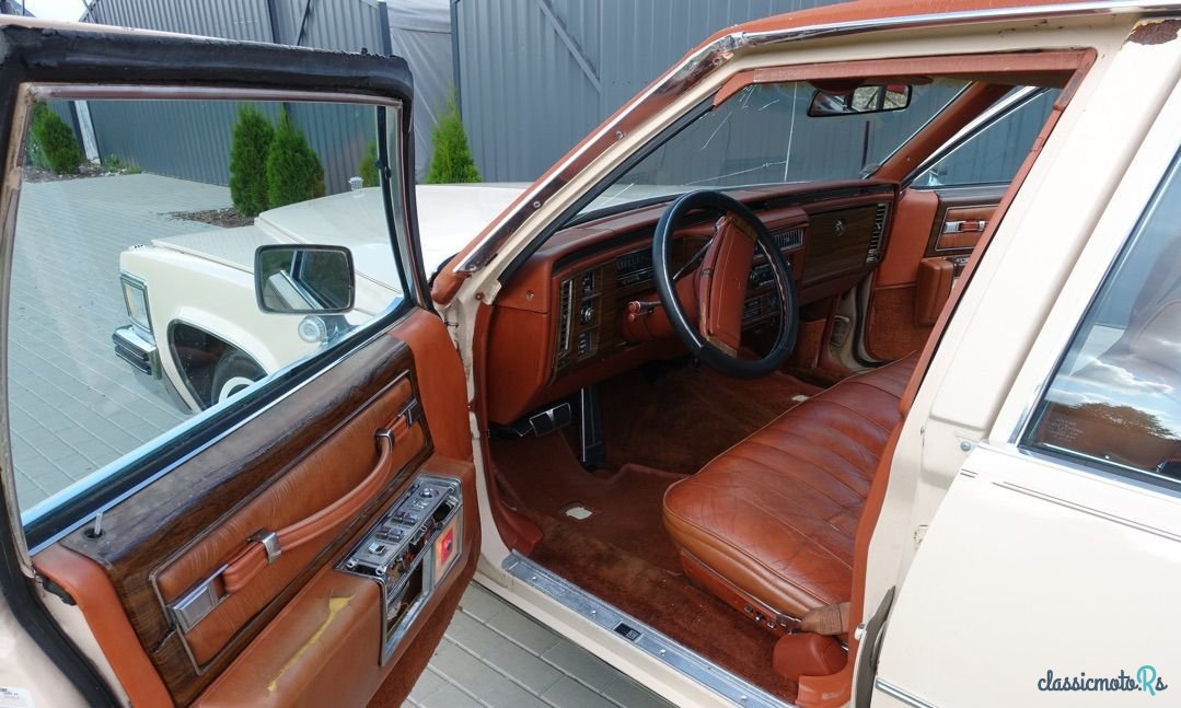 1977' Cadillac Deville photo #5