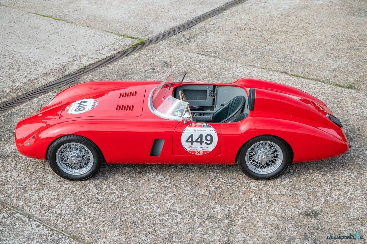 1957' Bandini 750S photo #3