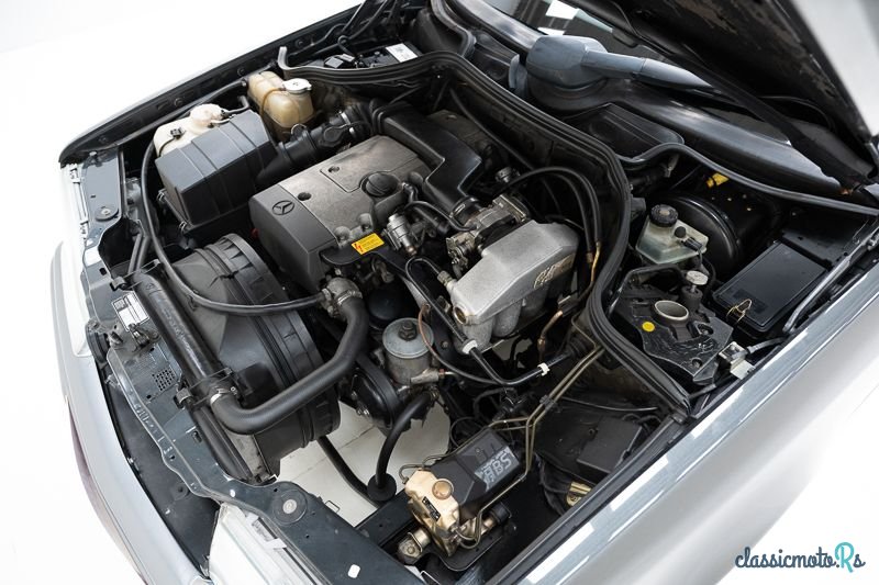 1994' Mercedes-Benz 220 E '94 CH22839 photo #6