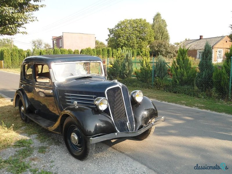 1935' Renault photo #1