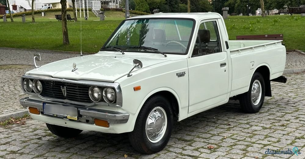 1978' Toyota Hilux photo #1