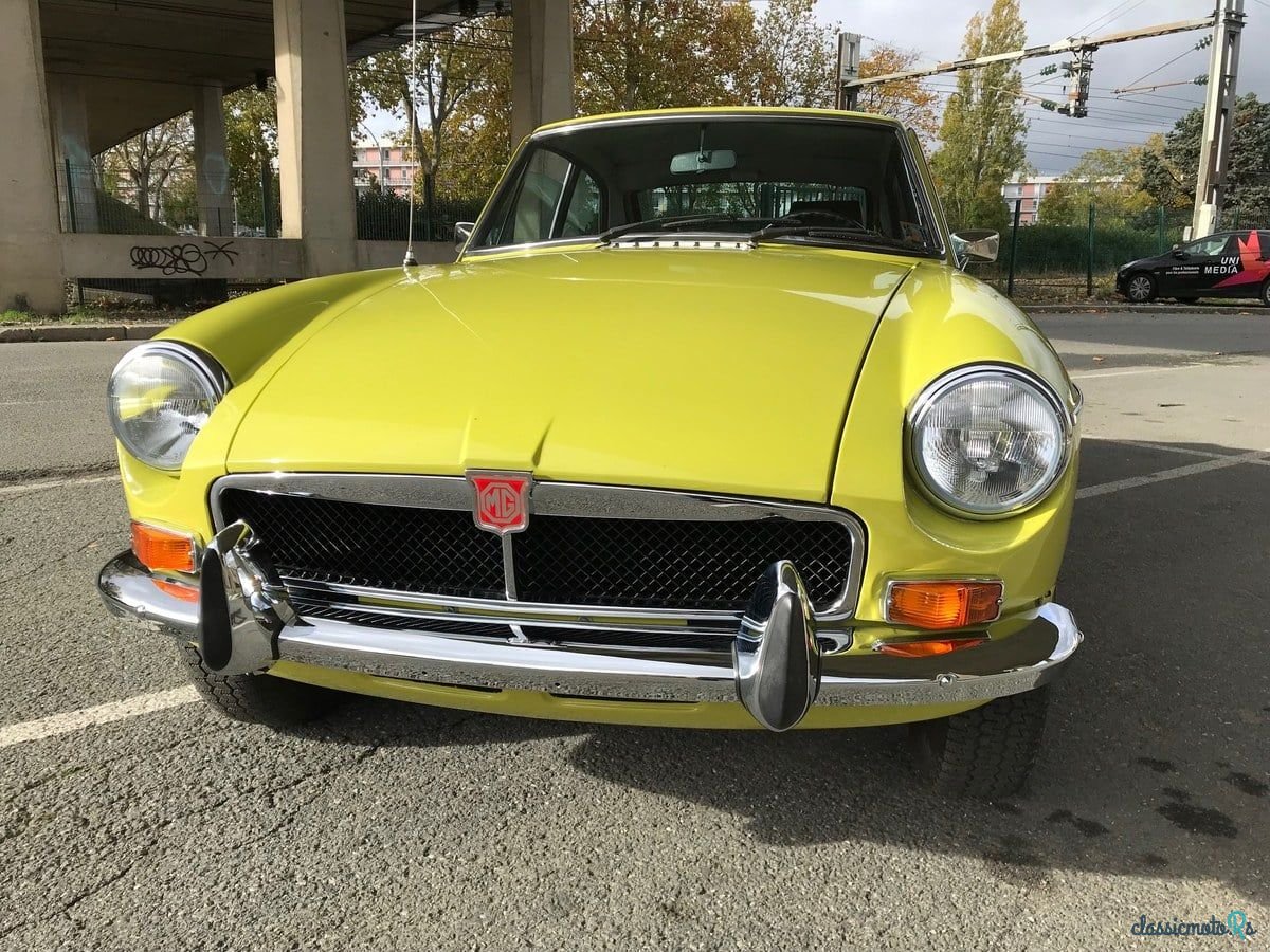 1975' MG MGB photo #5