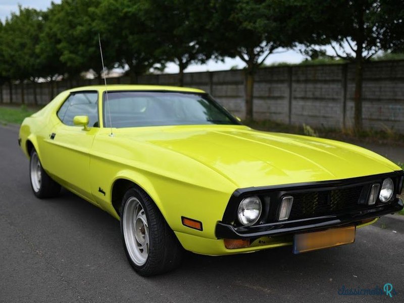 1972' Ford Mustang Mach-E photo #3