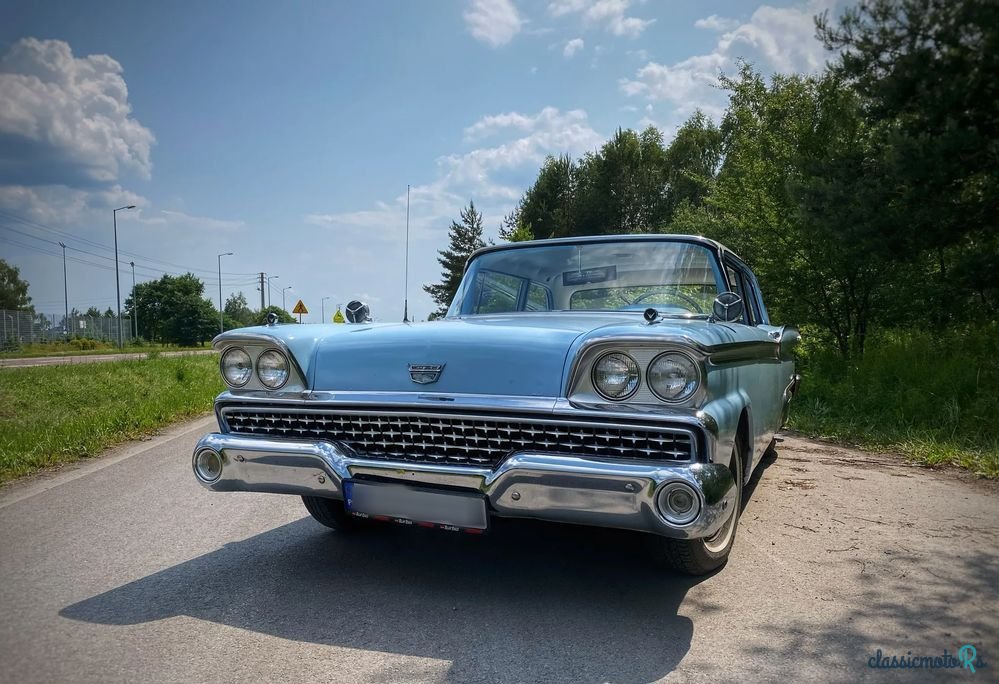 1959' Ford Galaxie photo #2