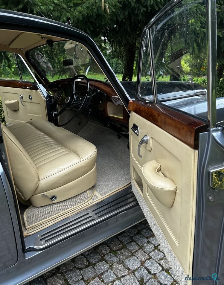 1960' Bentley S2 photo #6