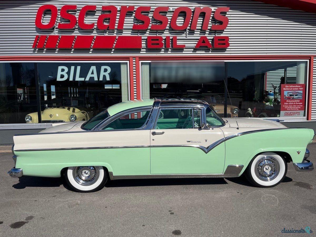 1955' Ford Crown Victoria photo #2