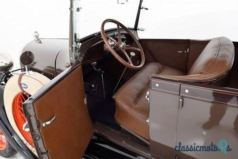 1928' Ford Model A Phaeton / Vollrestaur photo #1