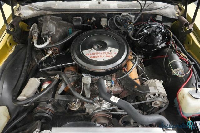 1972' Oldsmobile Cutlass photo #2