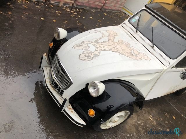 1980' Citroen 2 Cv photo #2