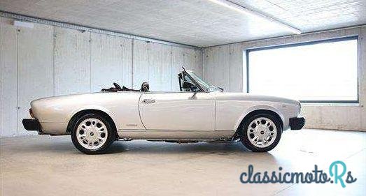 1984' Fiat 124 Spider photo #3