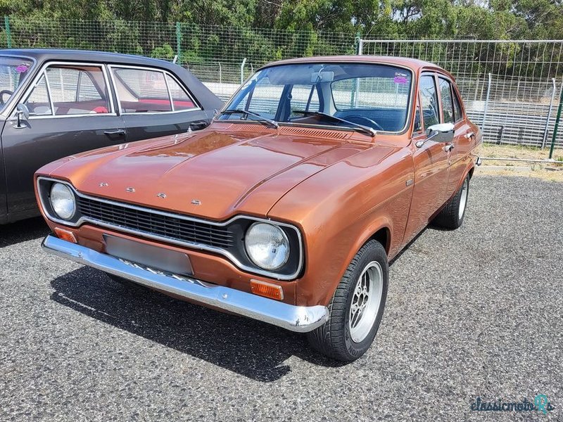 1974' Ford Escort photo #6