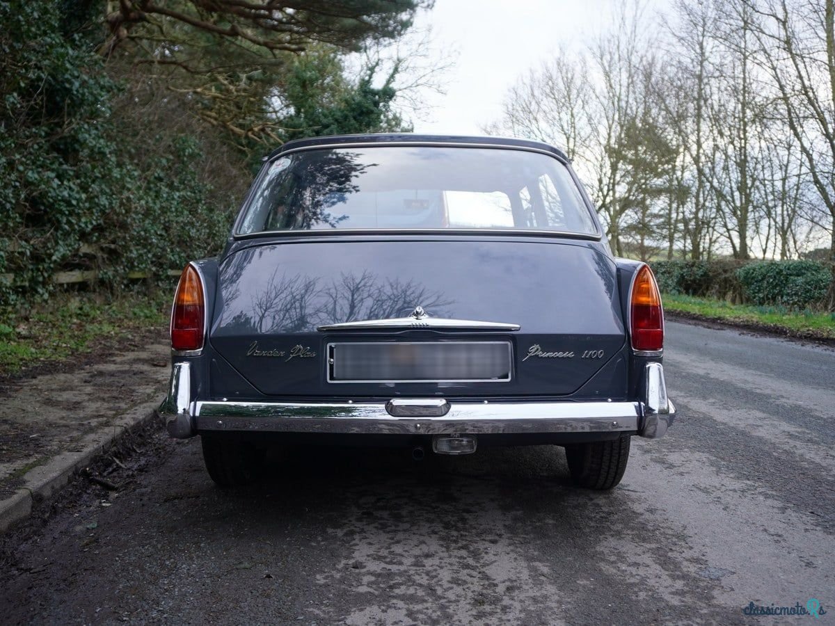 1966' Vanden Plas Princess photo #5