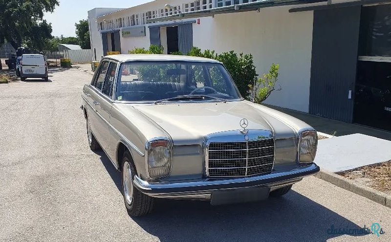 1970' Mercedes-Benz 220 photo #2