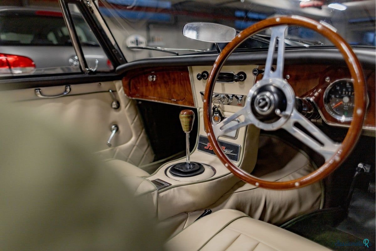 1966' Austin-Healey 3000 photo #5