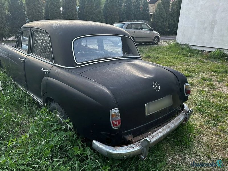 1956' Mercedes-Benz W105 photo #2