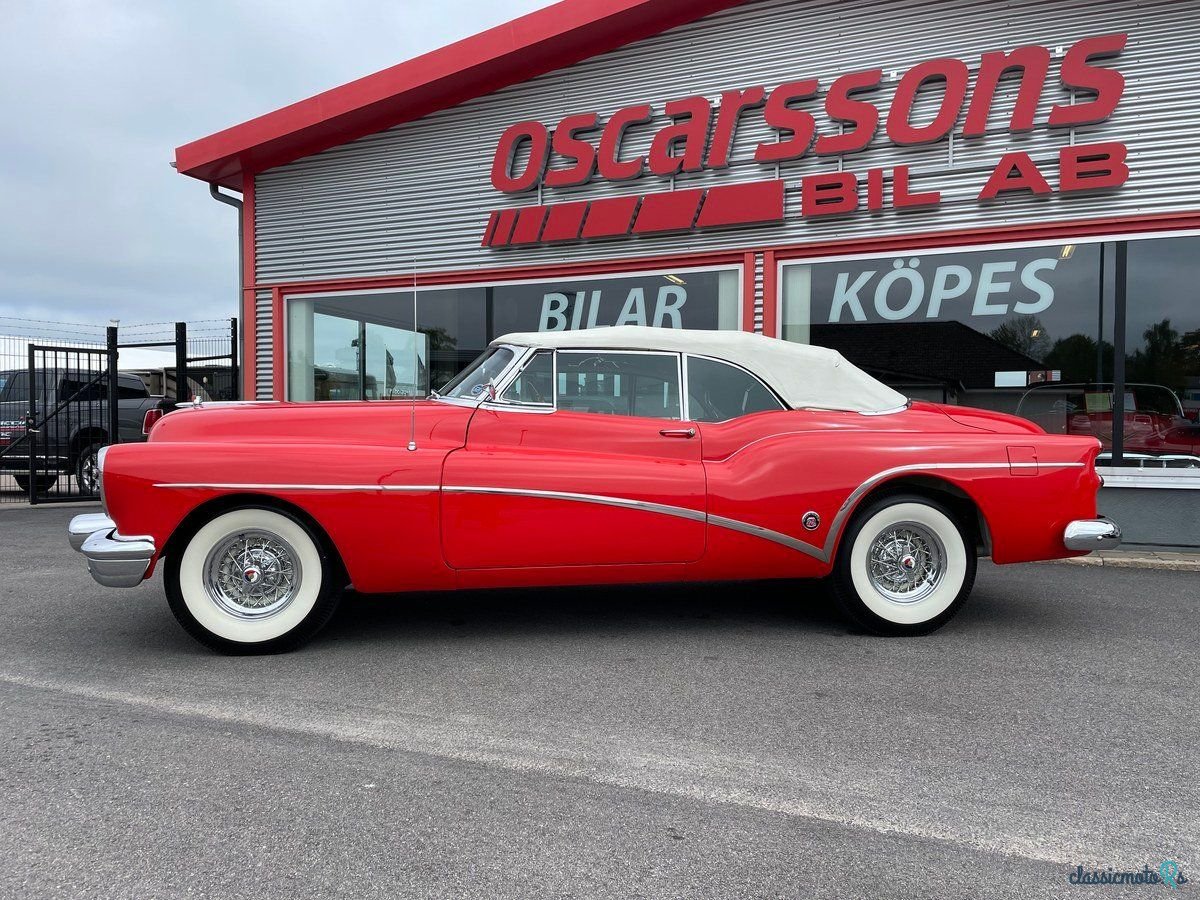 1953' Buick Skylark photo #2