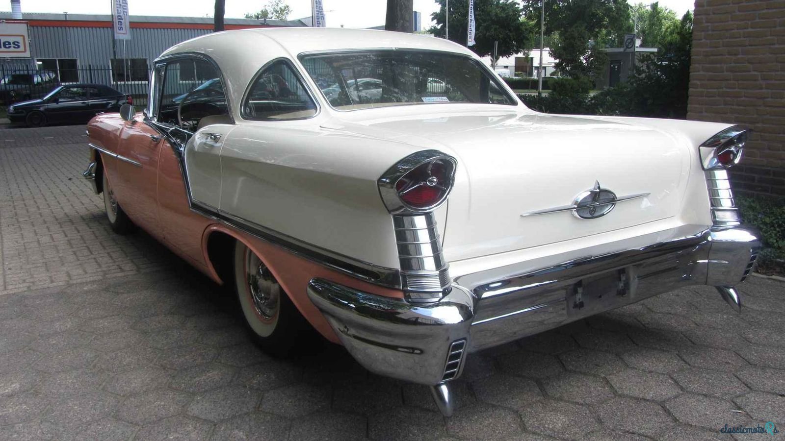 1957' Oldsmobile Super 88 photo #4