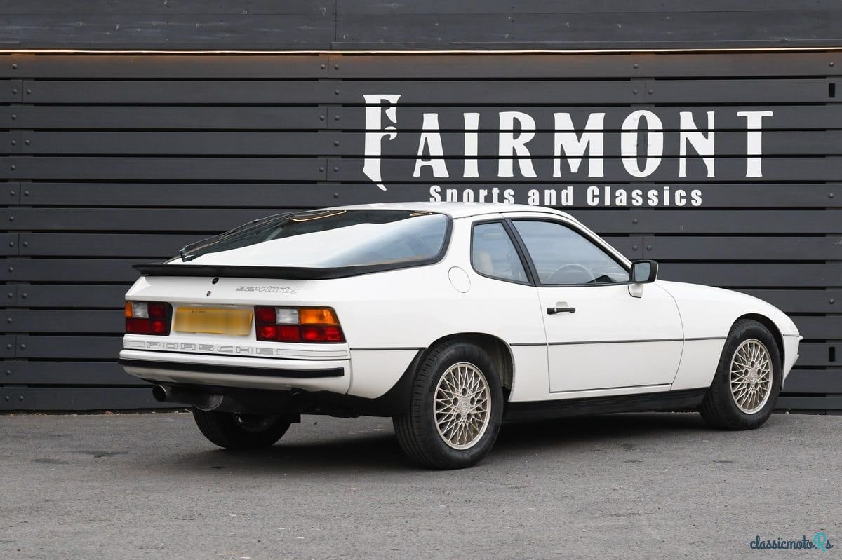 1980' Porsche 924 photo #6