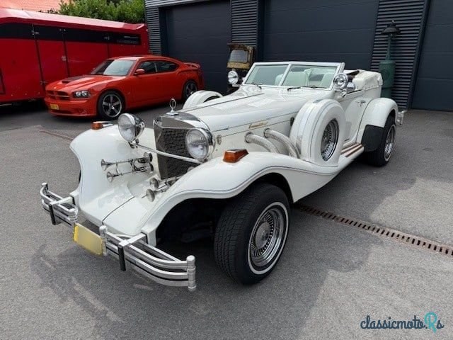 1989' Excalibur Phaeton photo #2