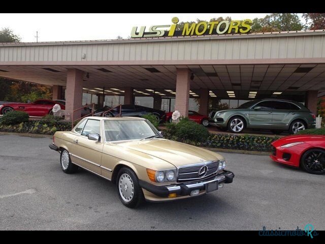 1988' Mercedes-Benz 560SL photo #1