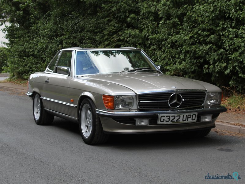 1989' Mercedes-Benz 300 photo #1