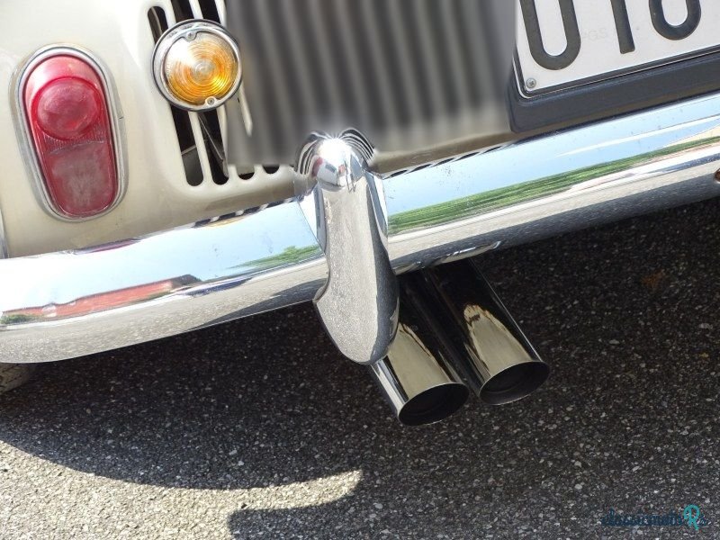 1959' Renault Dauphine photo #5