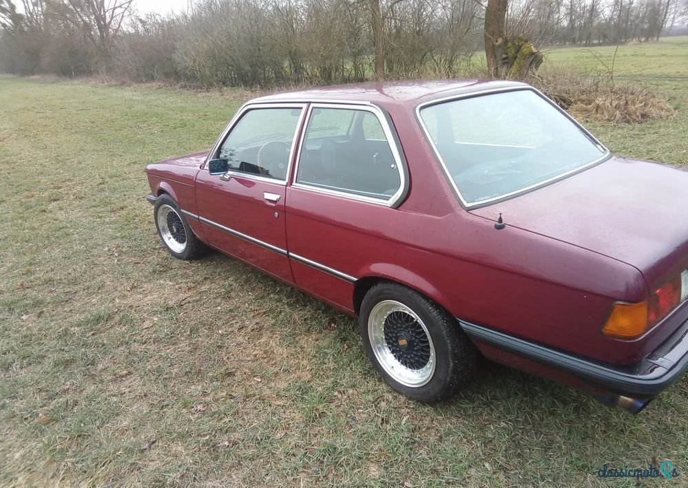 1980' BMW Seria 3 320 photo #4
