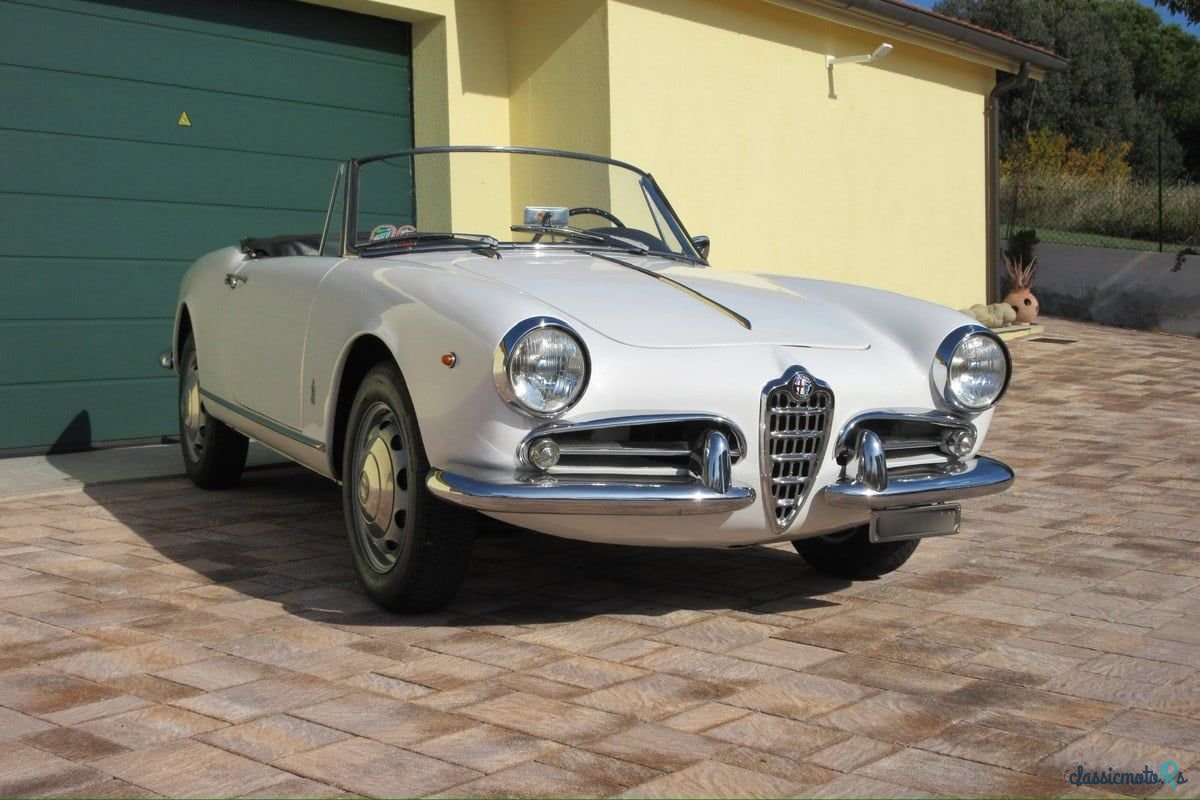 1961' Alfa Romeo Giulietta photo #2