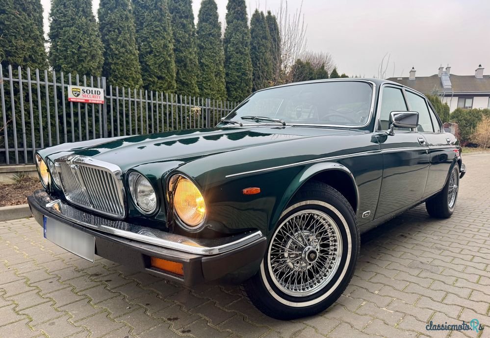 1980' Jaguar XJ photo #1