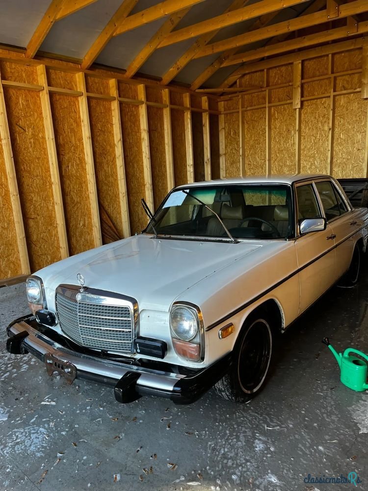 1974' Mercedes-Benz Klasa E photo #1
